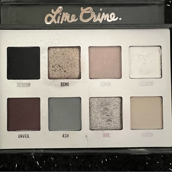 Venus immortals palette eyeshadow and face - Picture 5 of 6